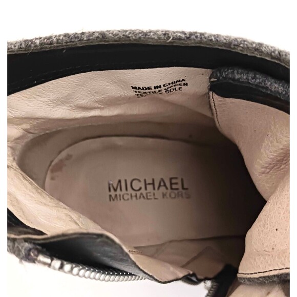 Michael Kors Gray Wool Platform Wedge Bootie Lace Up Blk Stacked Wood Heel Sz 8 - Picture 11 of 13